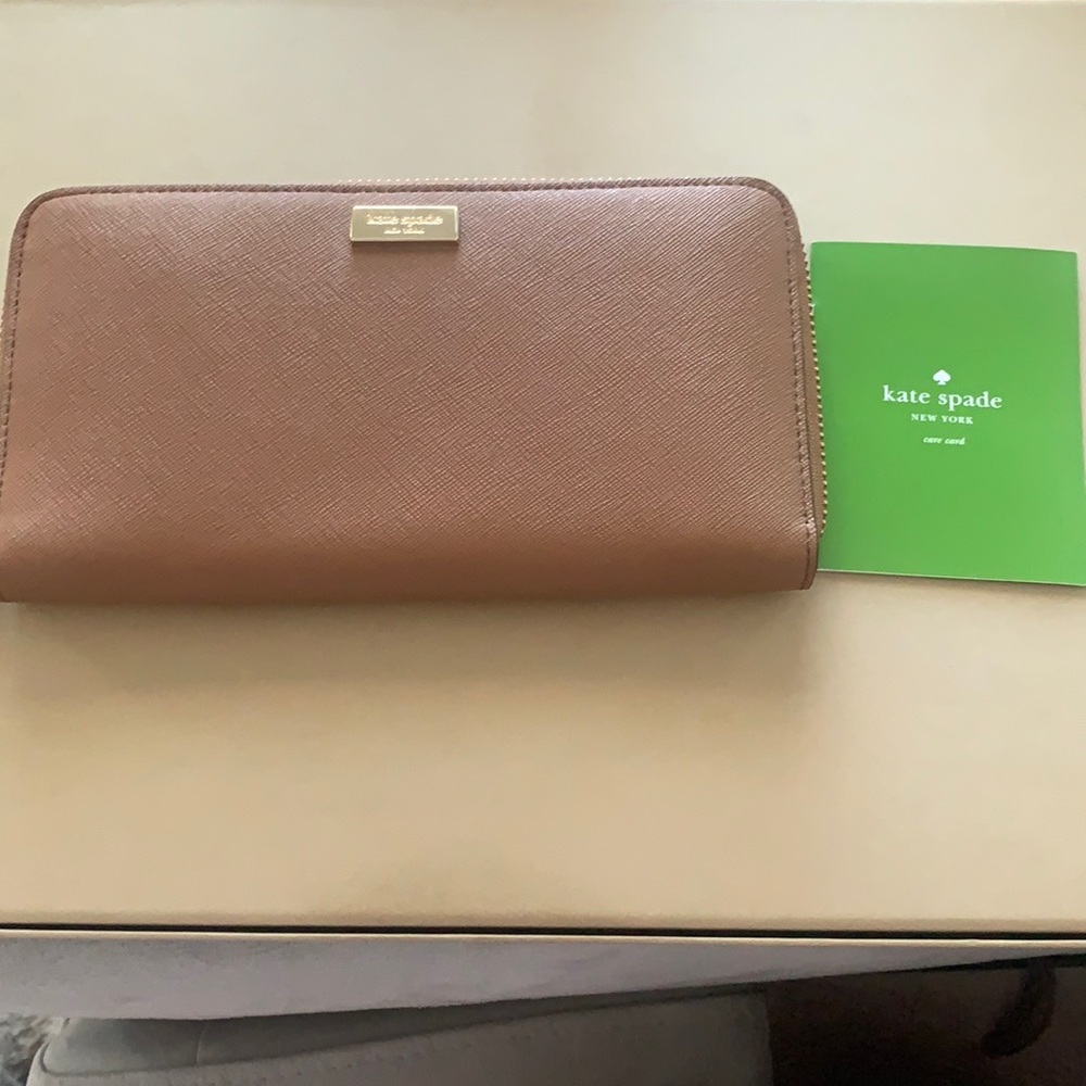 Kate spade wallet